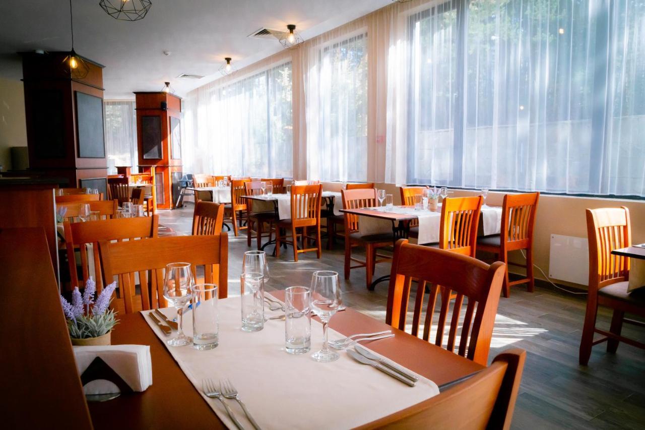 Apart Hotel Sirona Bansko Exterior photo